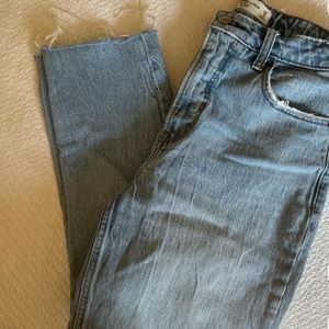 Abercrombie Curve Love High Waisted Jeans